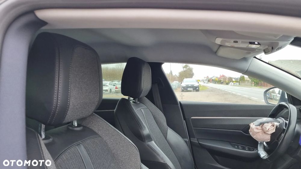 Peugeot 508 BlueHDi 160 EAT8 Allure Business-Paket - 32