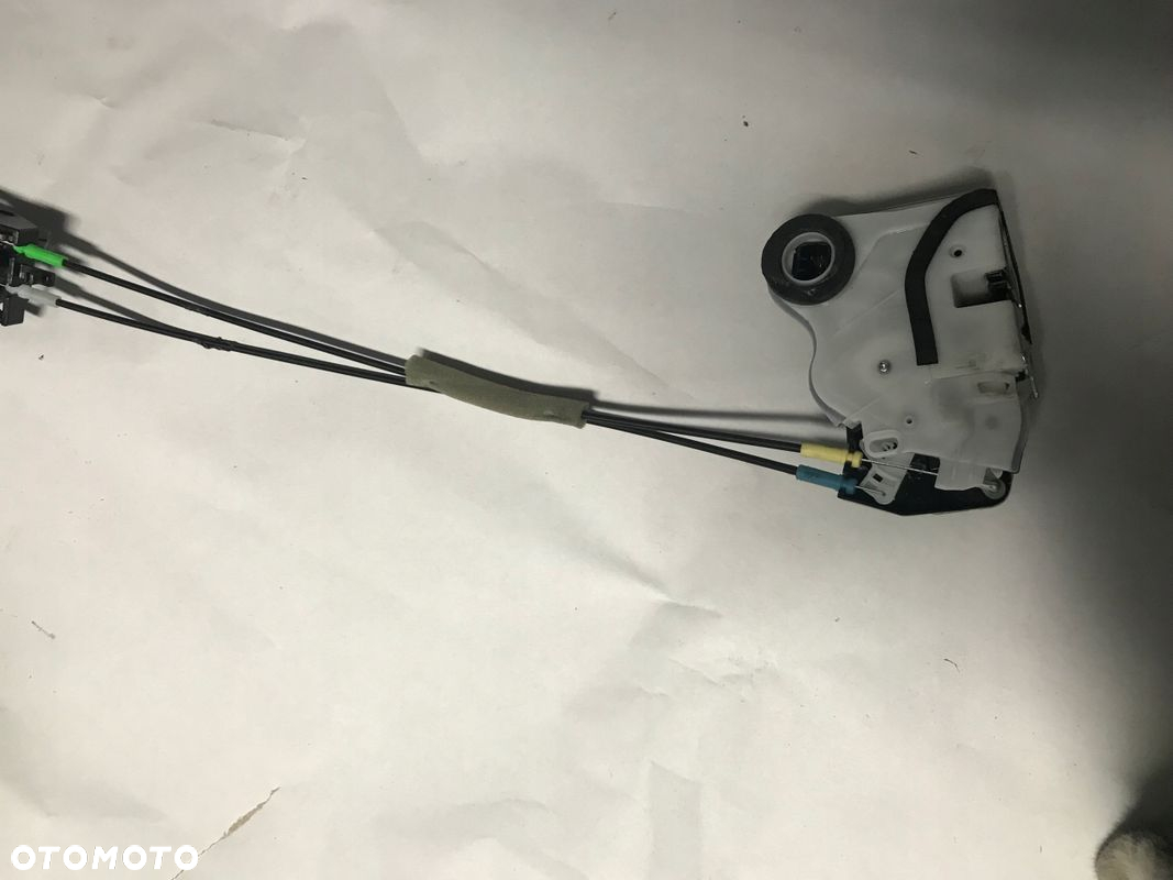SUZUKI SWIFT MK8 ZAMEK DRZWI PRAWY PRZÓD EUROPA - 2