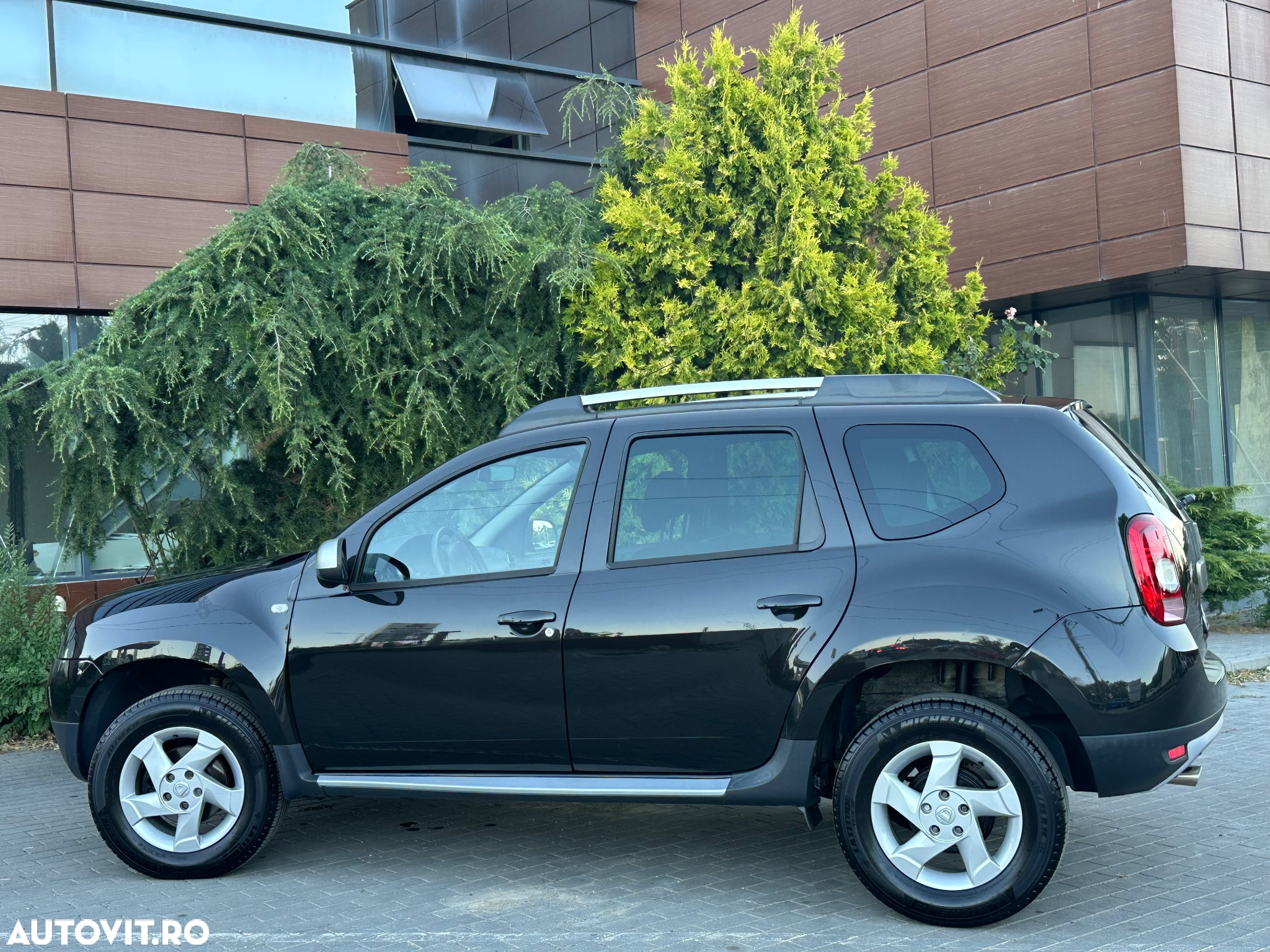 Dacia Duster 1.5 dCi 4x2 Laureate - 11