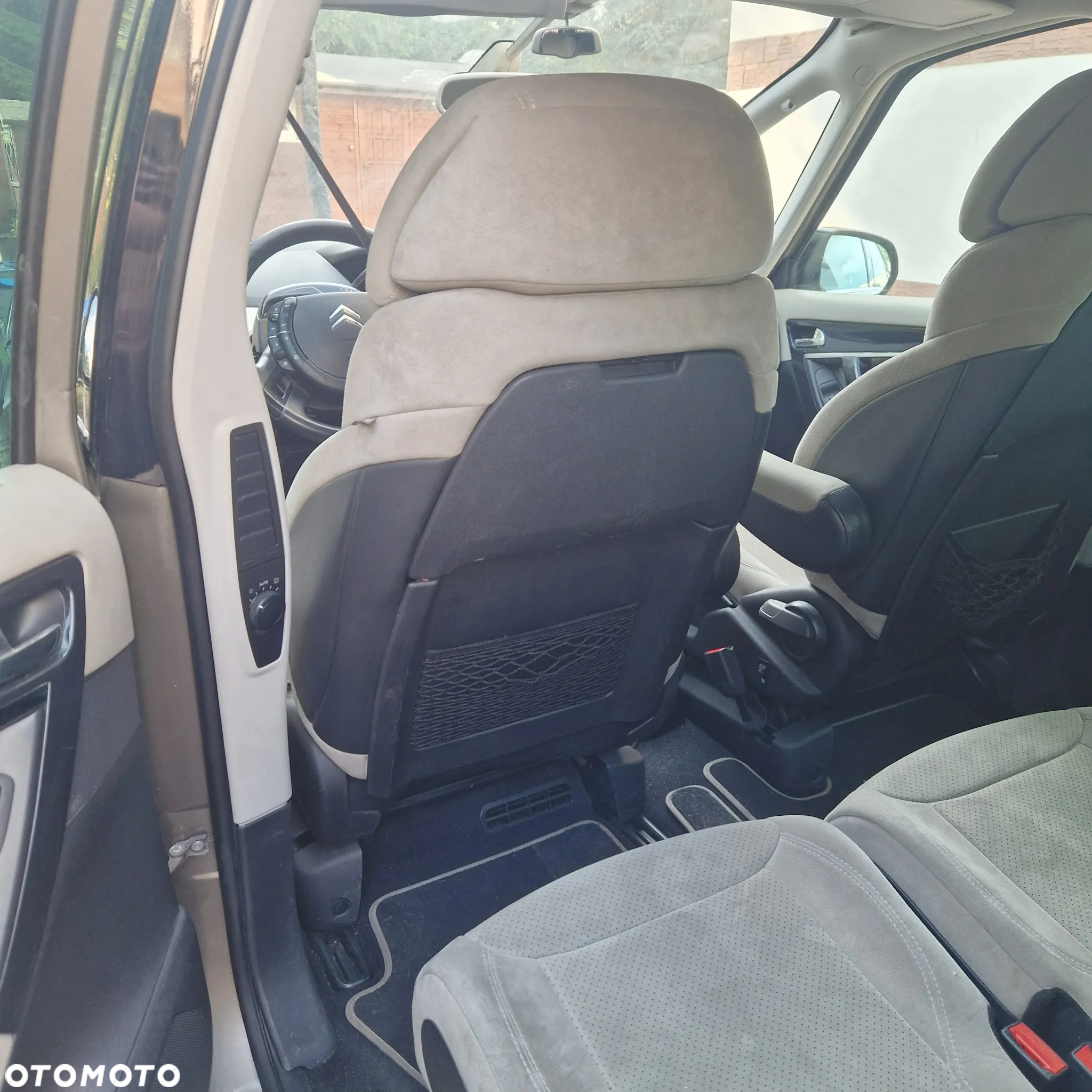 Citroën C4 Grand Picasso 1.6 THP Equilibre Exclusive MCP - 11