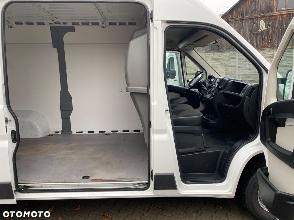 Peugeot BOXER - 28