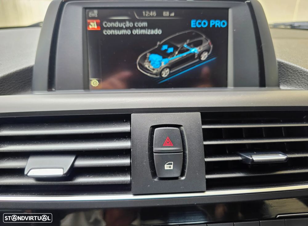 BMW 116 d Line Sport - 38