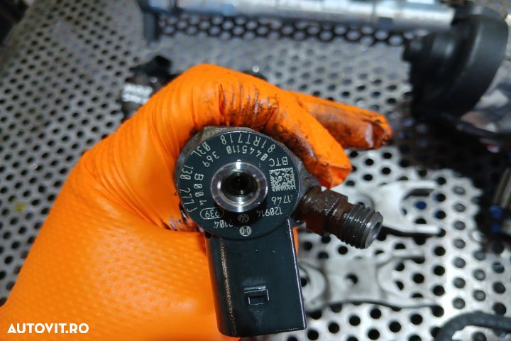 Kit injectie (pompa, rampa, injectoare) 0445010529 03L130755AC 03L130 - 4