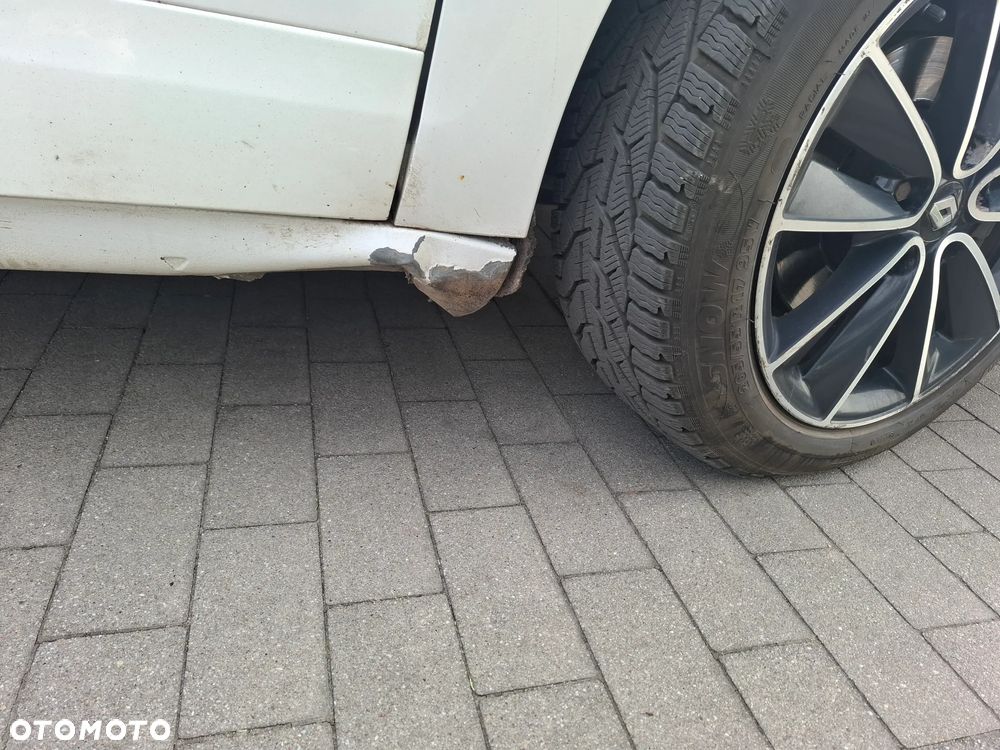 Renault Scenic 1.6 dCi Energy Bose Edition S&S - 10