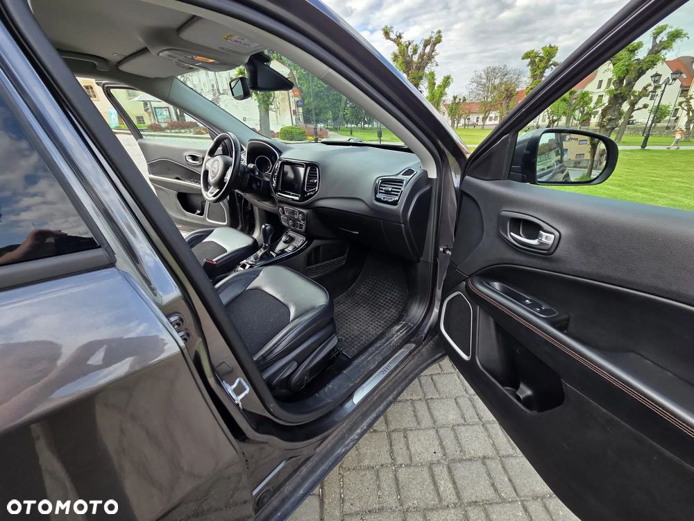 Jeep Compass 1.4 TMair Limited 4WD S&S - 25