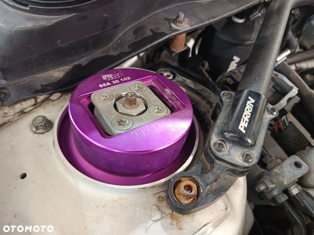 Subaru Impreza STI - 8