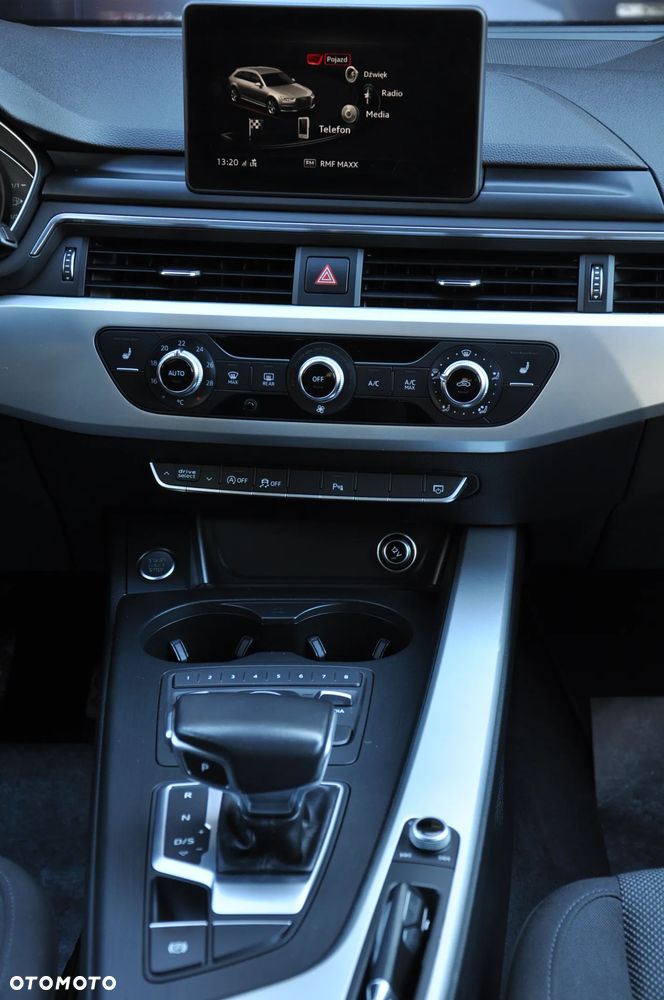 Audi A4 Avant 2.0 TDI S tronic design - 24