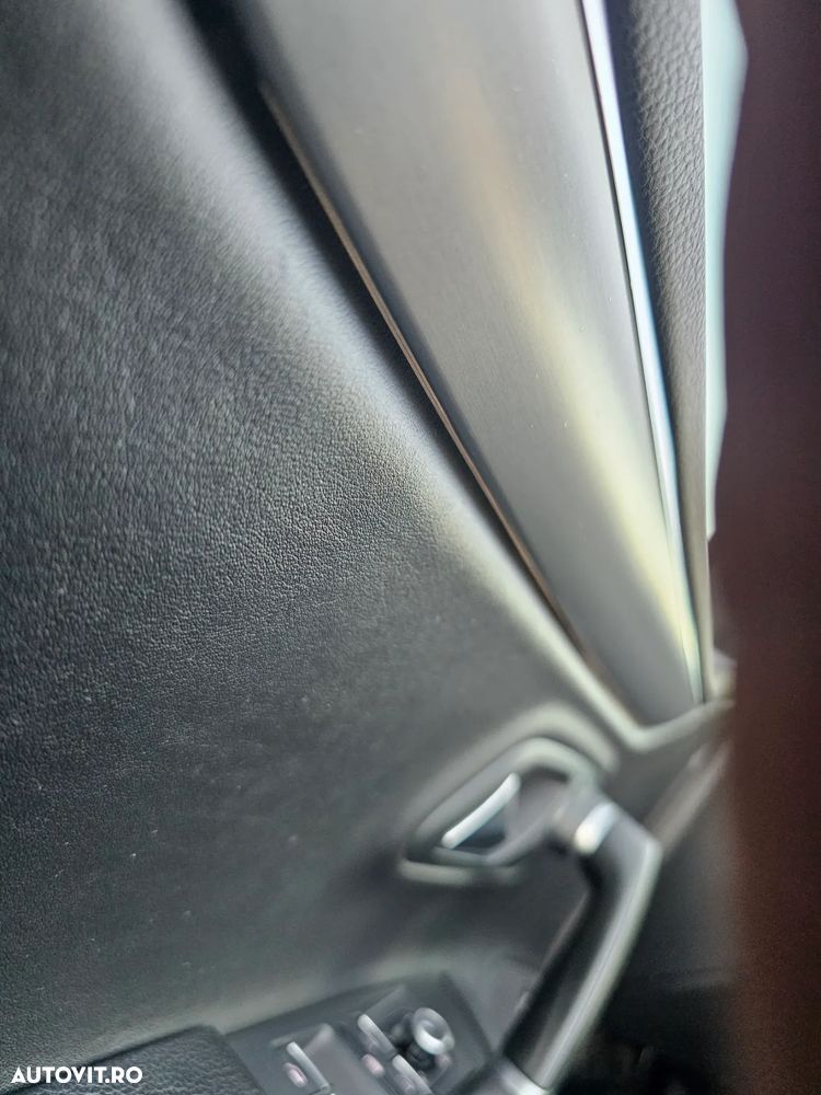 Volkswagen Passat CC 2.0 TDI BlueMotion Technology DSG - 29