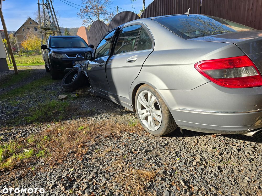 Mercedes-Benz Klasa C 200 Kompressor Avantgarde - 4