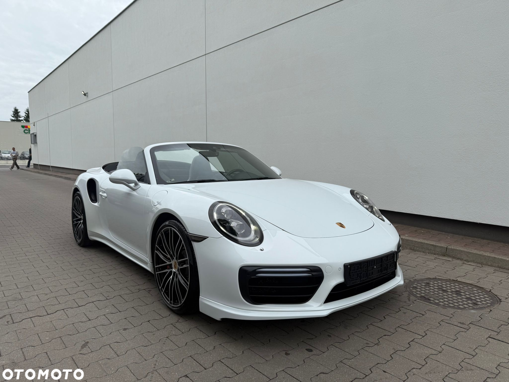 Porsche 911 - 9
