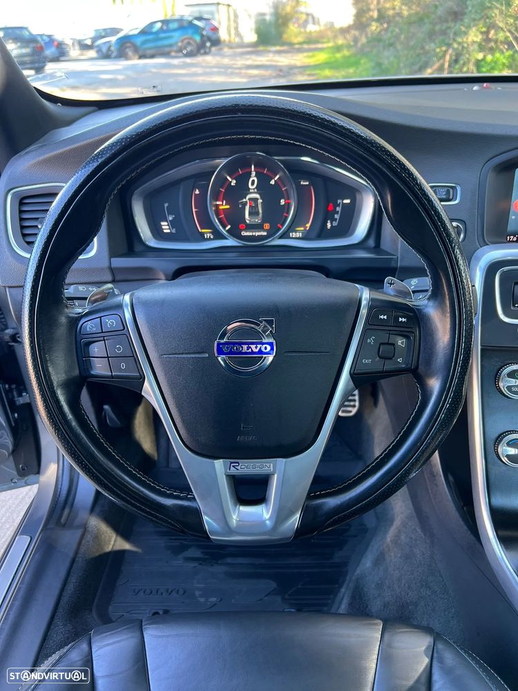 Volvo S60 2.0 D4 R-Design Geartronic - 19