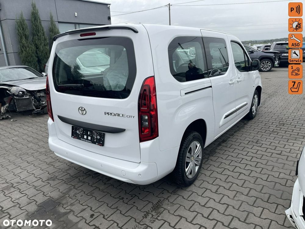 Toyota Proace City