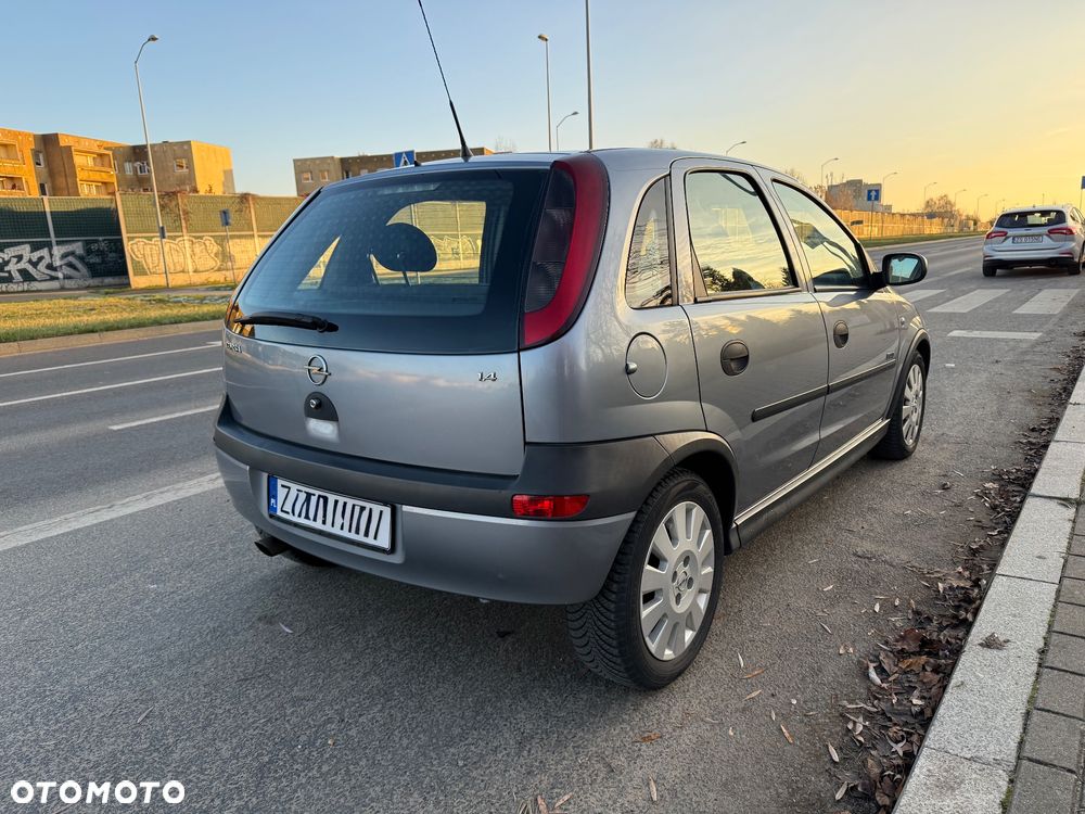 Opel Corsa 1.4 16V Elegance - 1
