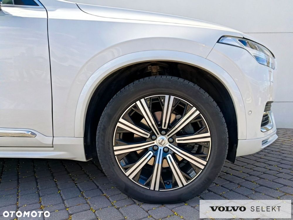 Volvo XC 90 - 8