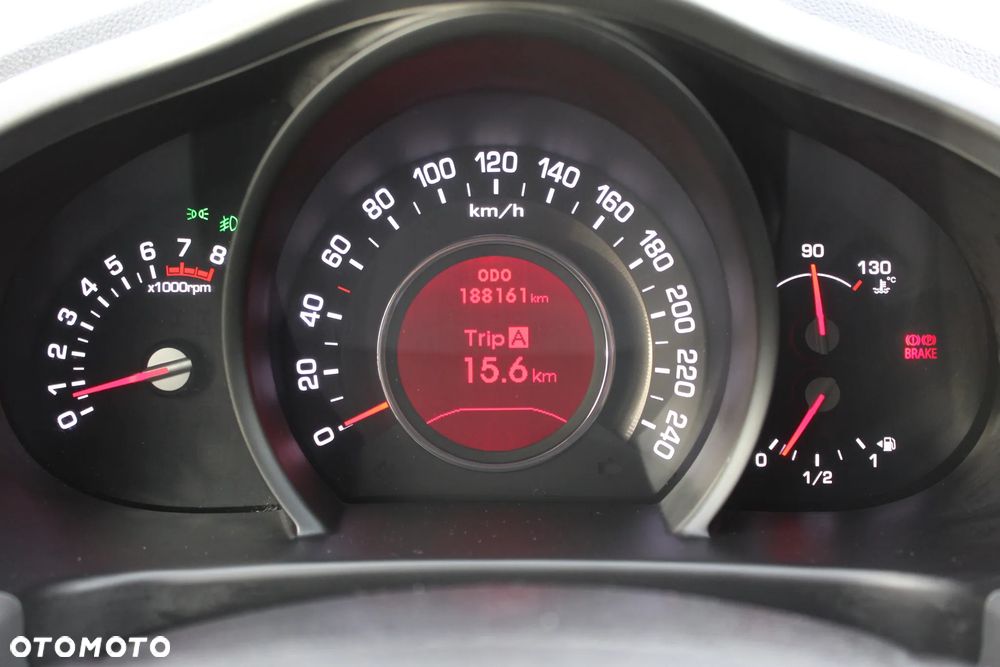 Kia Sportage - 14