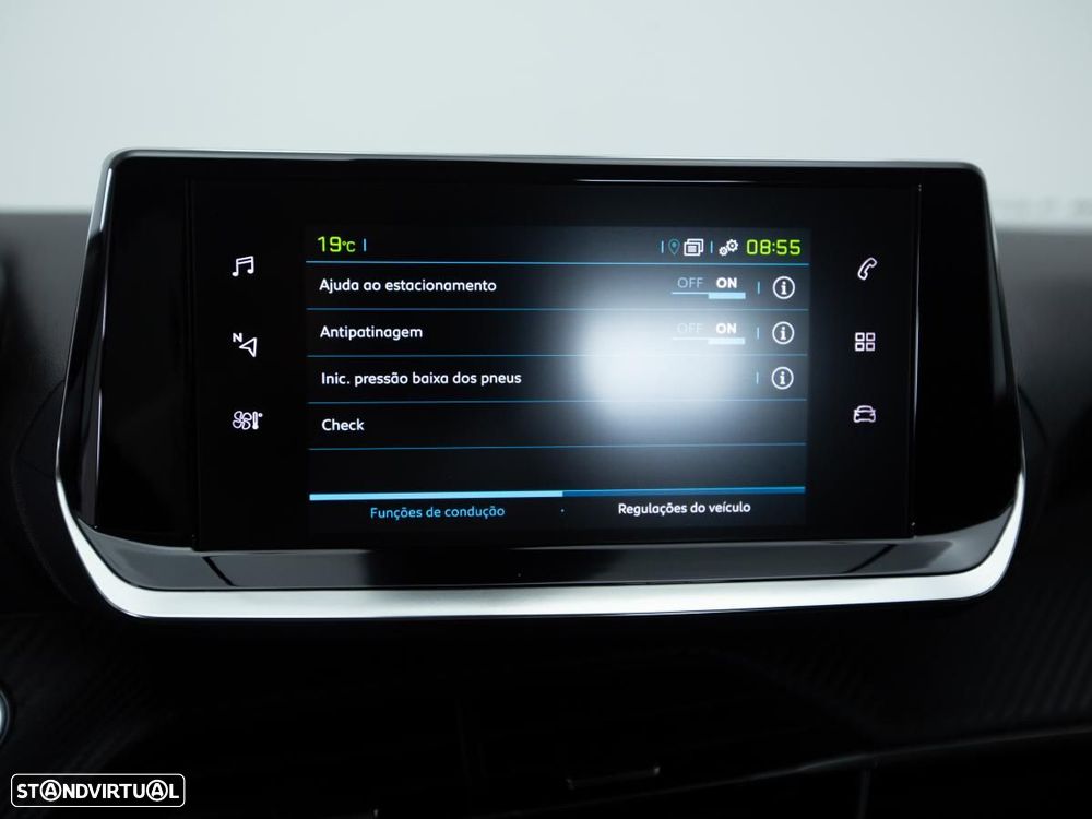 Peugeot e-2008 50 kWh Active - 26