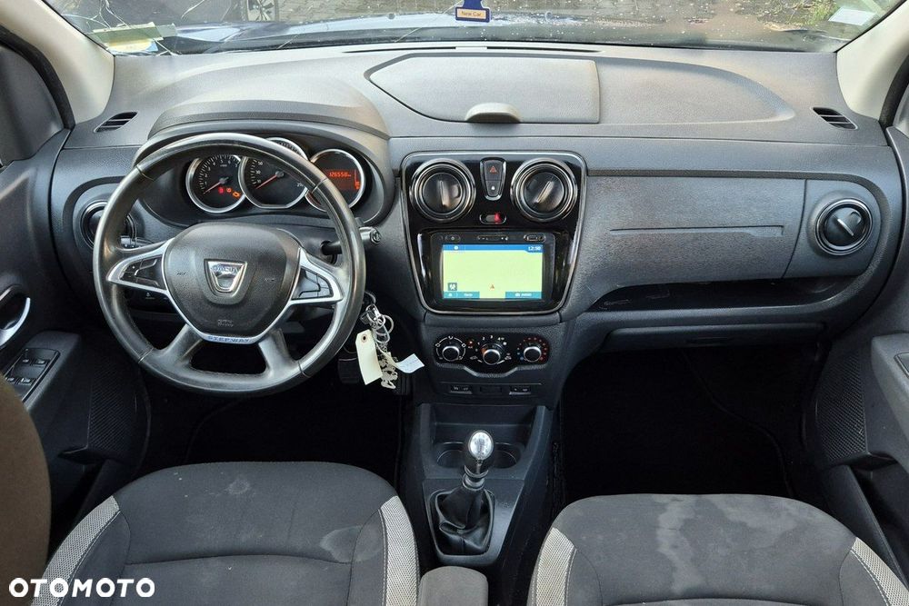 Dacia Lodgy 1.5 Blue dCi Stepway Comfort S&S - 11