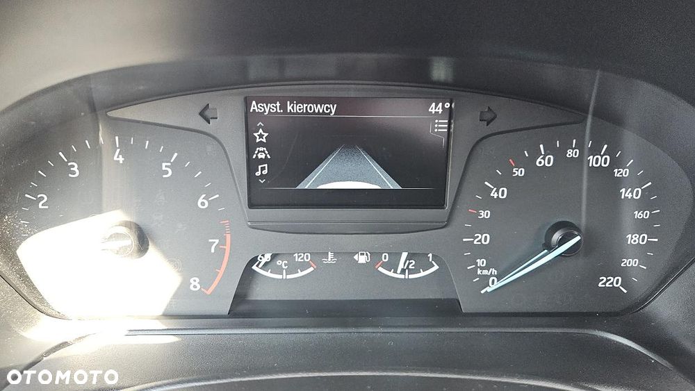Ford Fiesta 1.1 Trend - 32