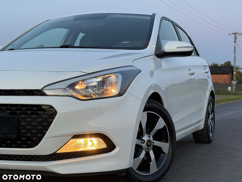 Hyundai i20 1.2 Fresh - 14
