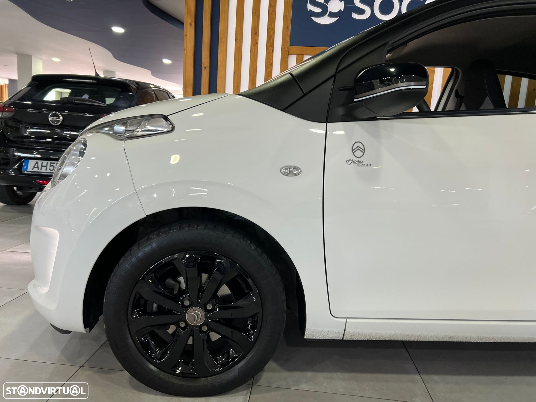 Citroën C1 1.0 VTi Origins - 3