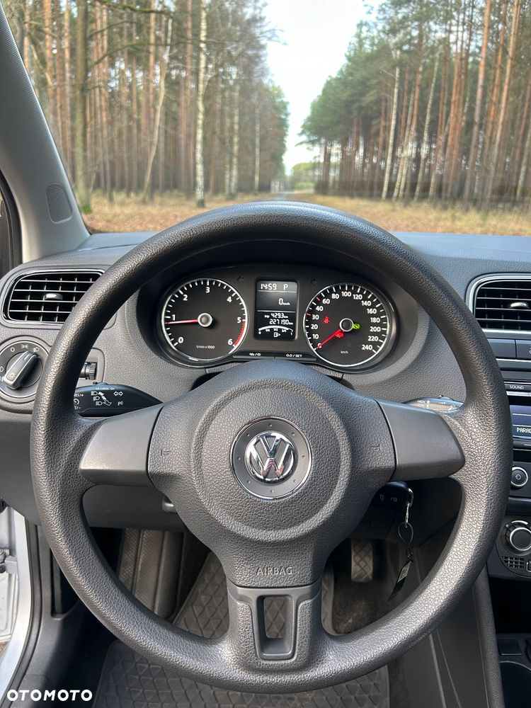Volkswagen Polo 1.6 TDI DSG Highline - 10