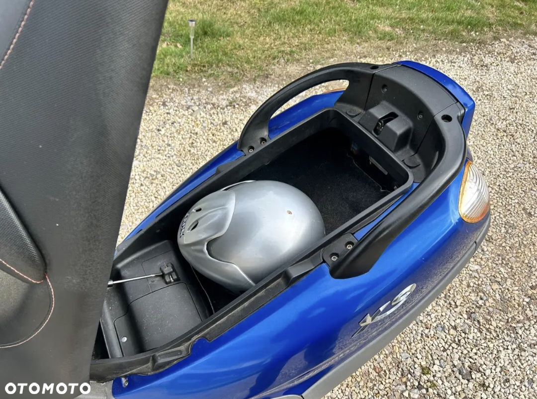 Piaggio X9 - 9