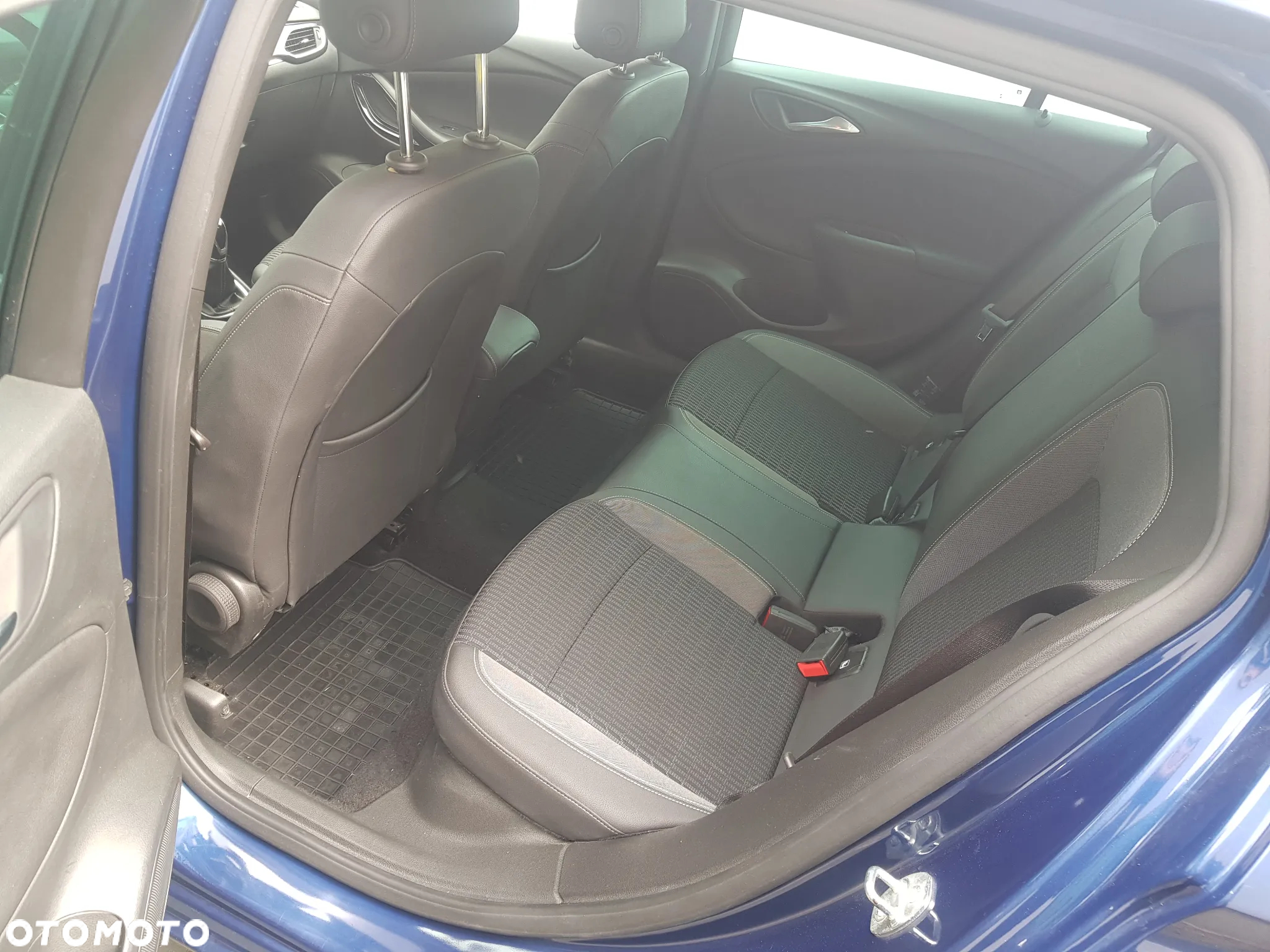 Opel Astra V 1.5 CDTI Elegance S&S - 16