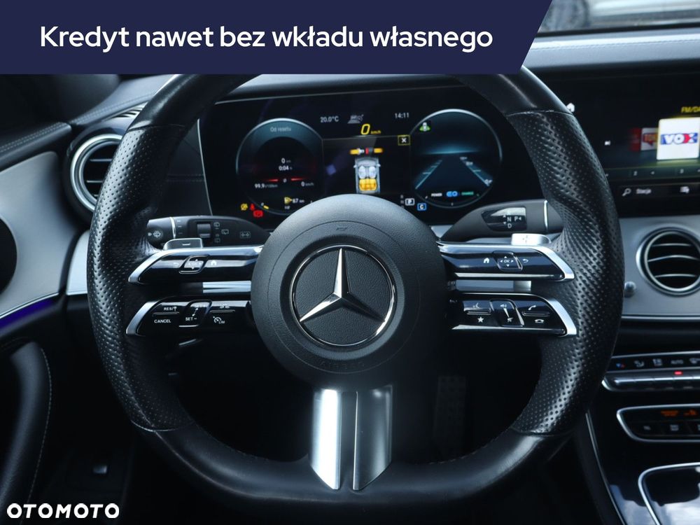 Mercedes-Benz Klasa E - 23