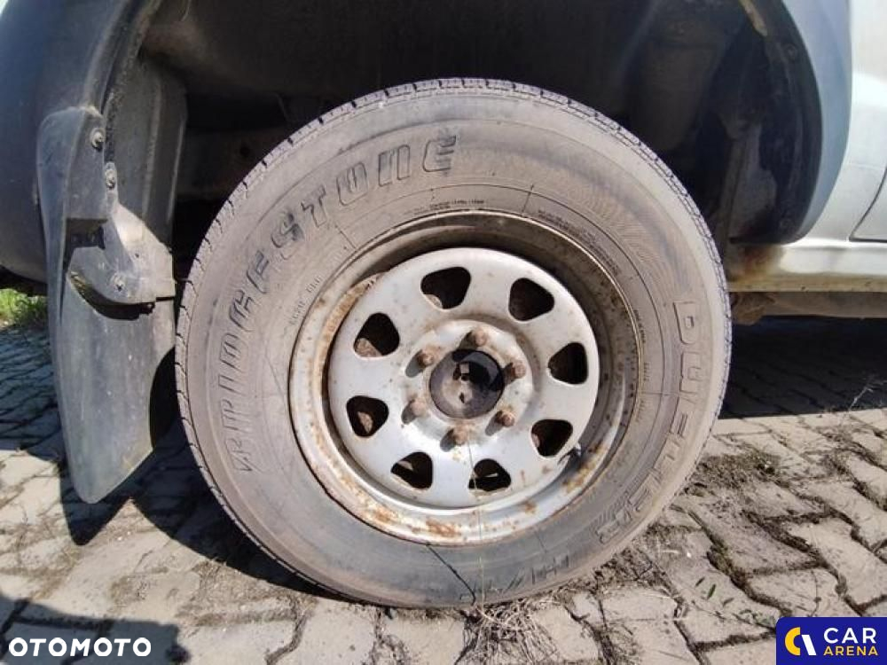 Nissan NP300 - 23