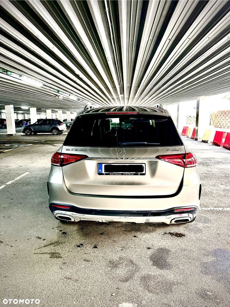 Mercedes-Benz GLE 300 d 4-Matic - 6