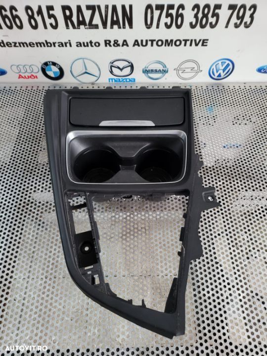 Consola Centrala Suport Pahare Scrumiera BMW F30 F31 Volan Stanga Europa - 1