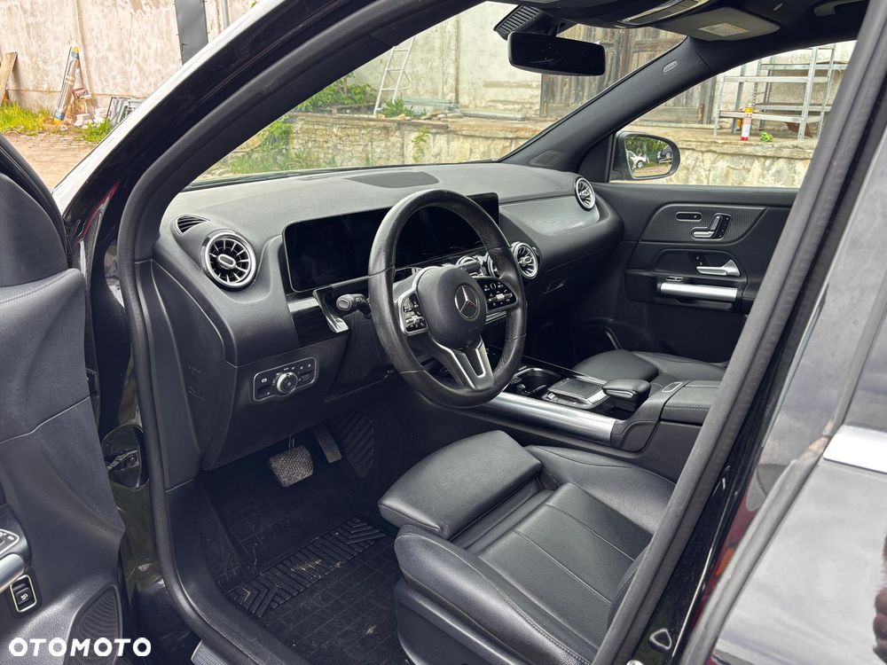 Mercedes-Benz GLA 250 4Matic 8G-DCT Special Edition - 8