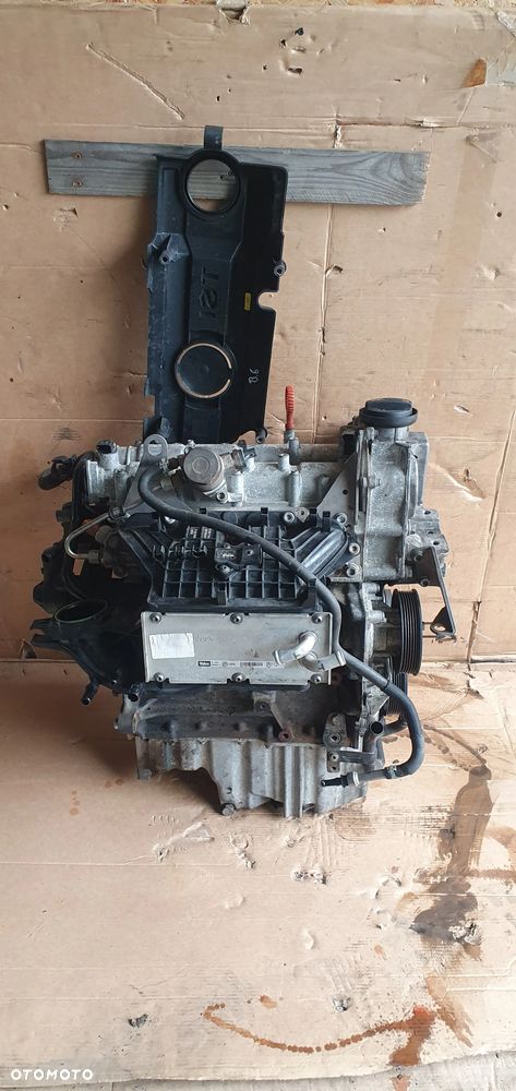 Silnik słupek blok silnika VW Passat B6 1.4 TSI CAXA - 8