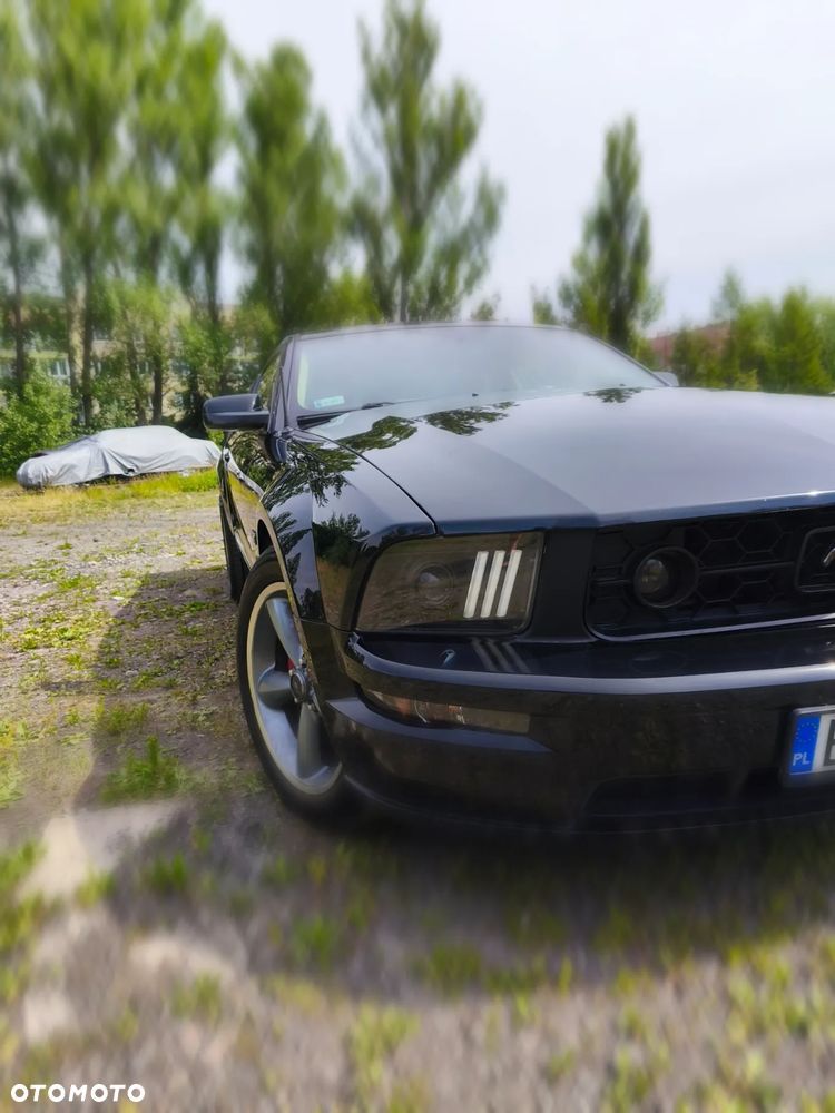 Ford Mustang - 3