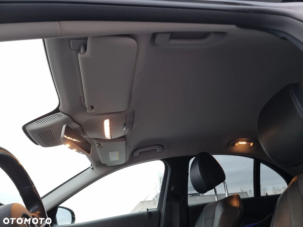 Mercedes-Benz Klasa E 220 d 9G-TRONIC Avantgarde - 8