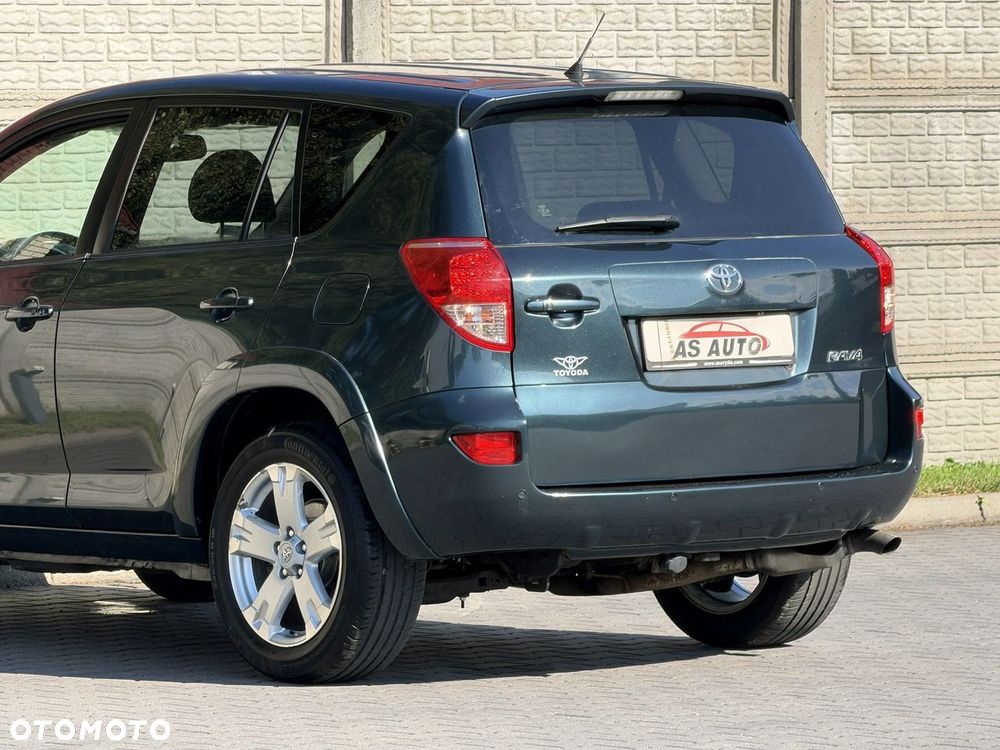 Toyota RAV4 2.2 D-4D Prestige - 40
