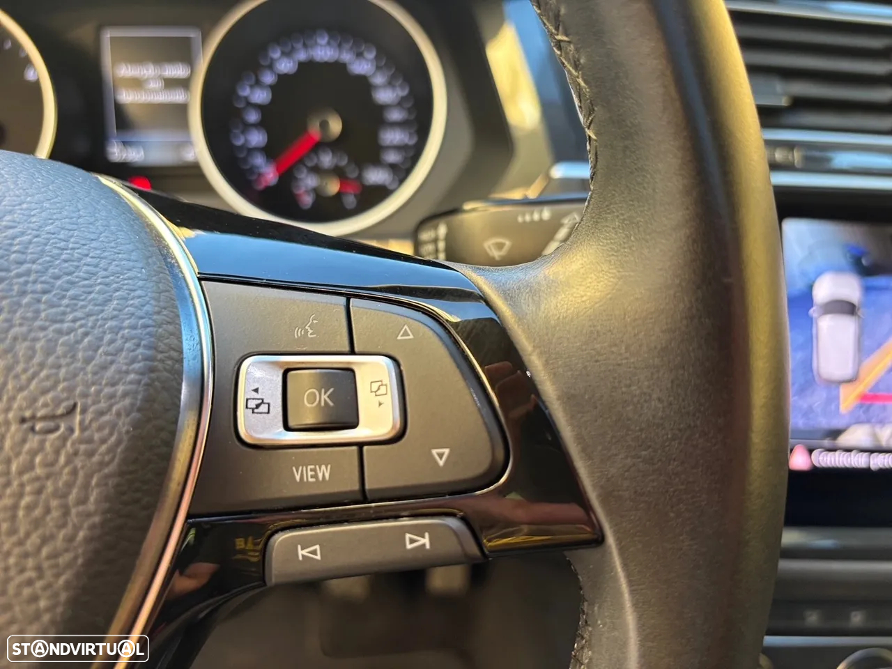 VW Tiguan 1.6 TDI Confortline - 13