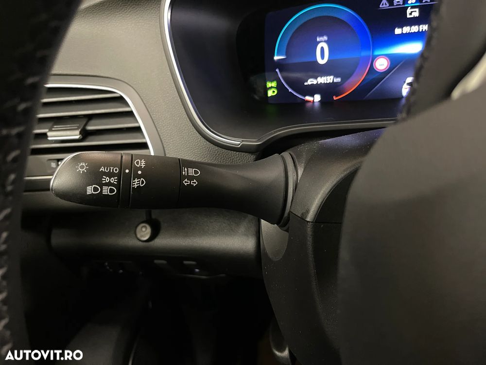 Renault Megane E-TECH 160 BUSINESS EDITION - 22