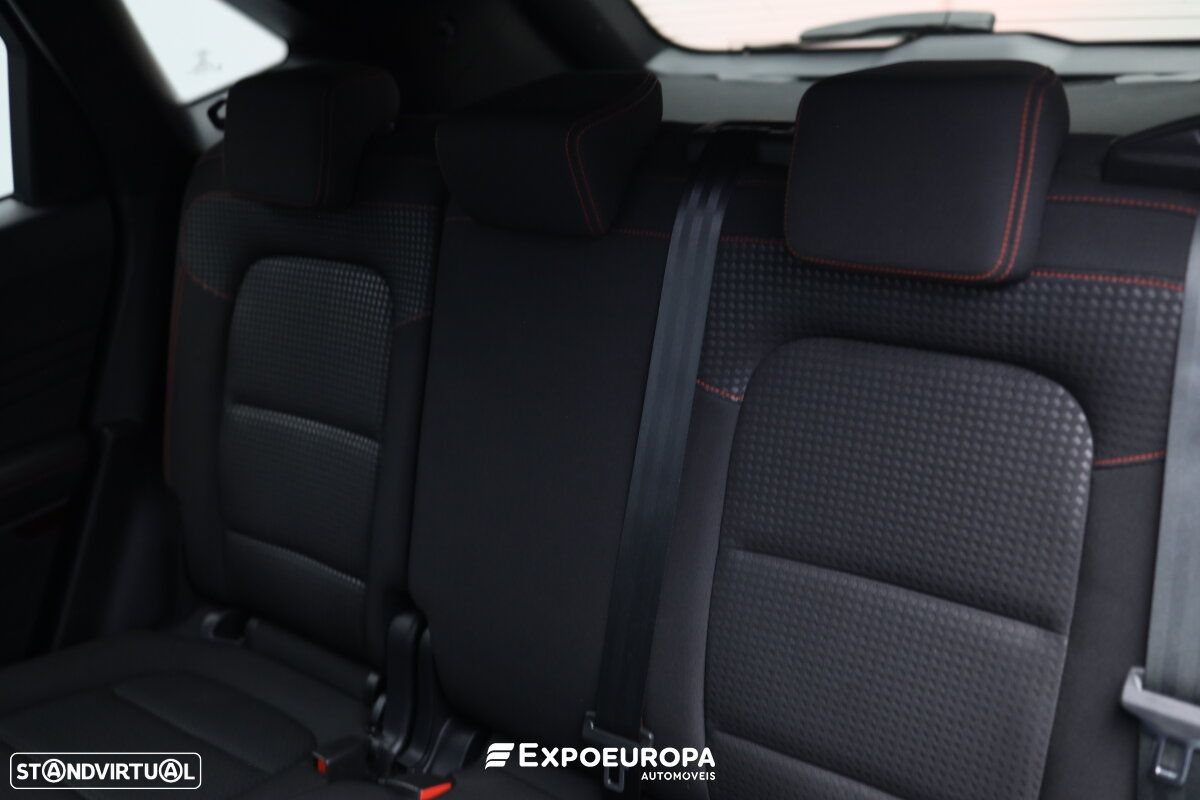 Ford Kuga 1.5 TDCi EcoBlue ST-Line - 25