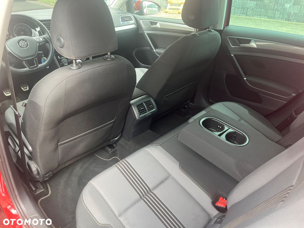 Volkswagen Golf 1.6 TDI BlueMotion Technology Comfortline - 9