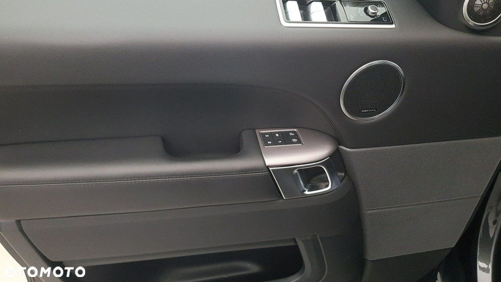 Land Rover Range Rover Sport - 23