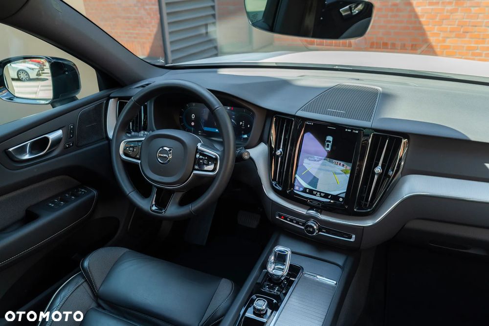 Volvo XC 60 B4 D AWD Plus Dark