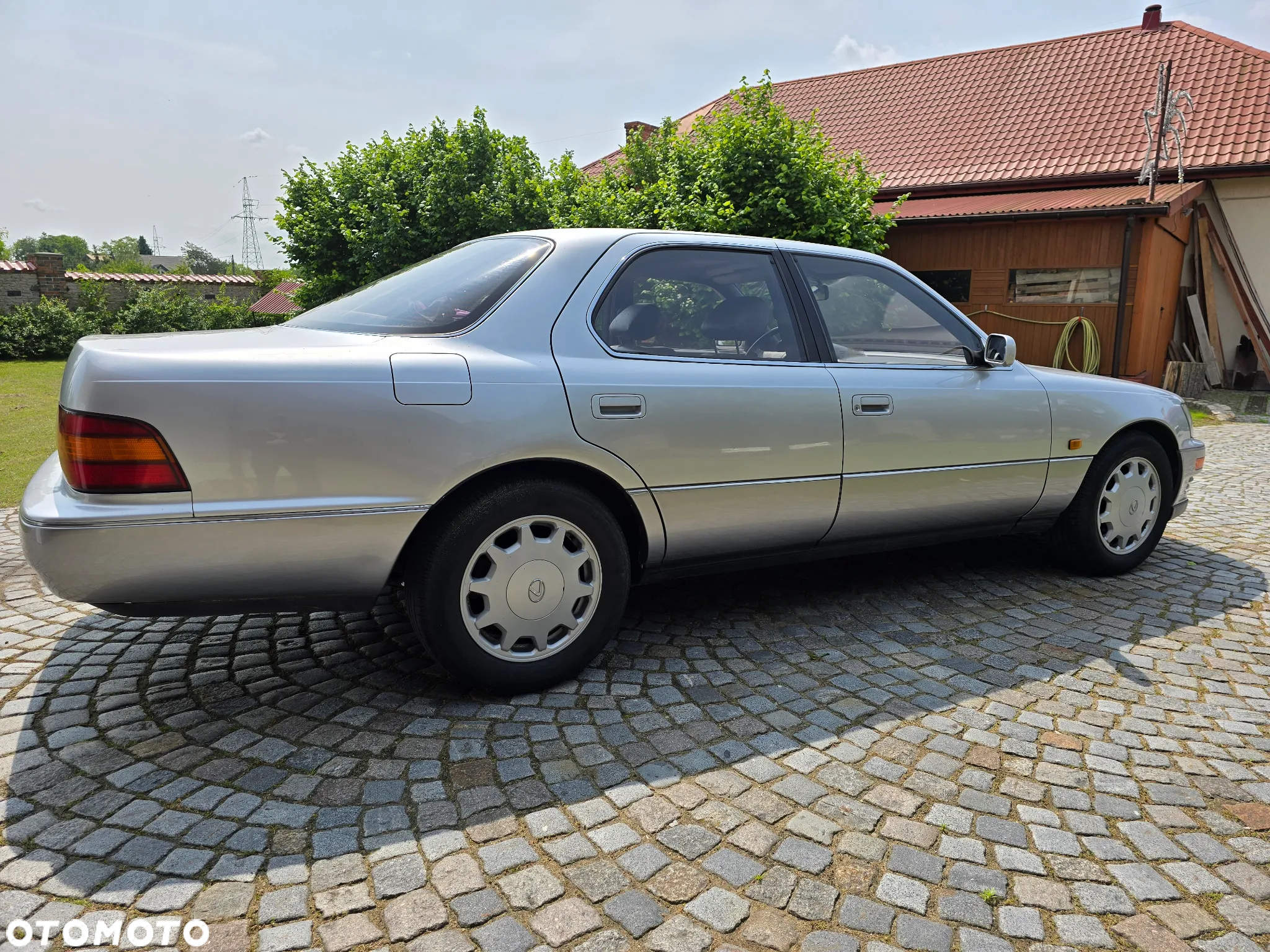 Lexus LS 400 - 4