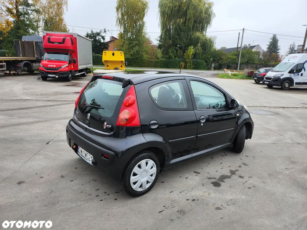 Peugeot 107 1.0 Happy - 8
