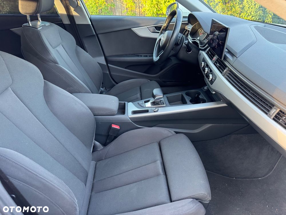 Audi A4 Avant 40 TDI S tronic S line - 13