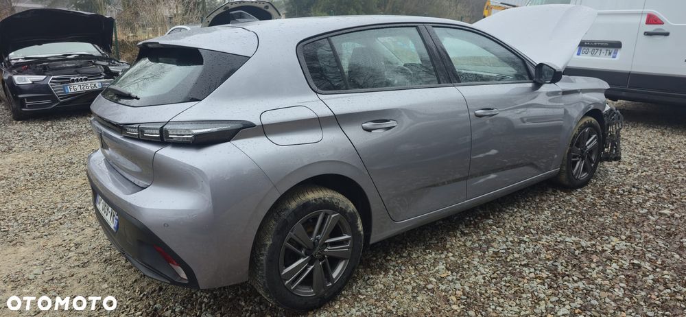 Peugeot 308 BlueHDi 130 EAT8 Style - 8