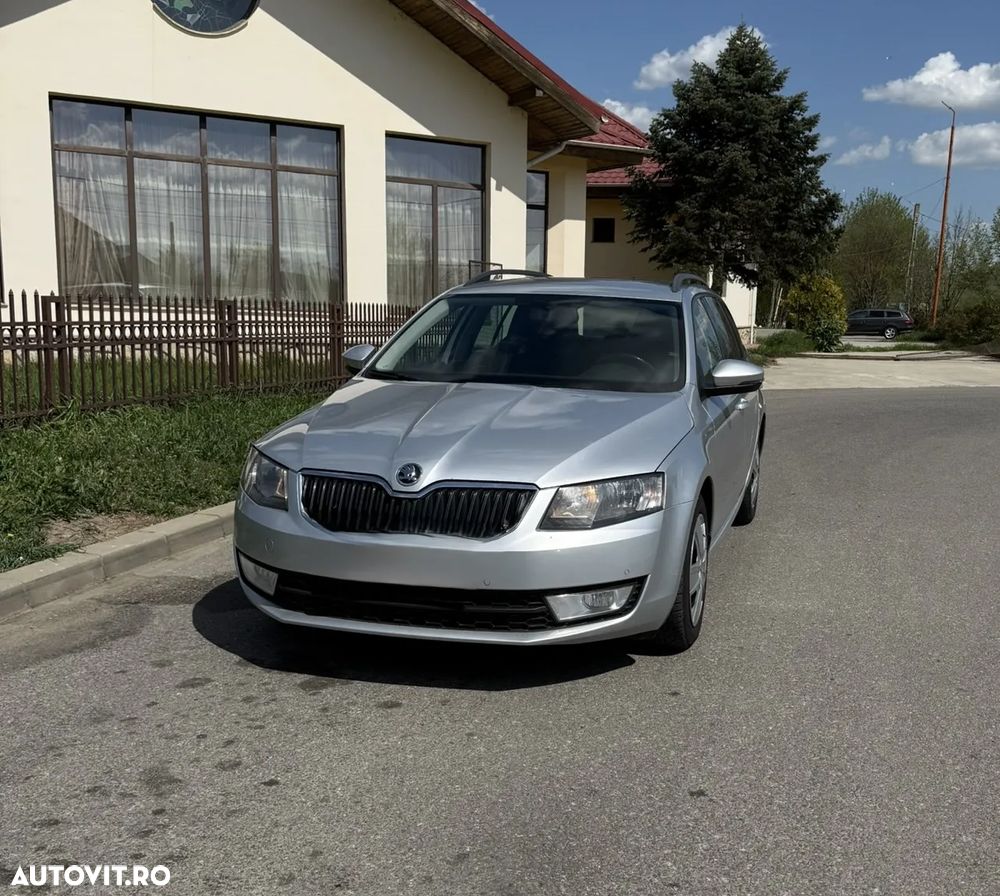 Skoda Octavia 2.0 TDI (Green tec) DSG Style - 1
