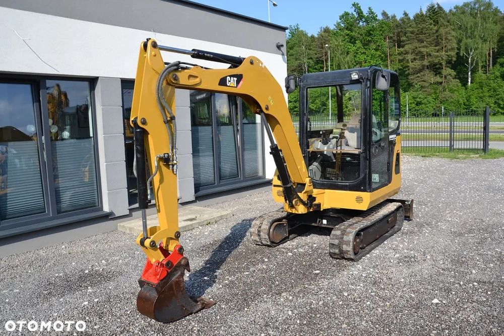 Caterpillar 302.5 - 2