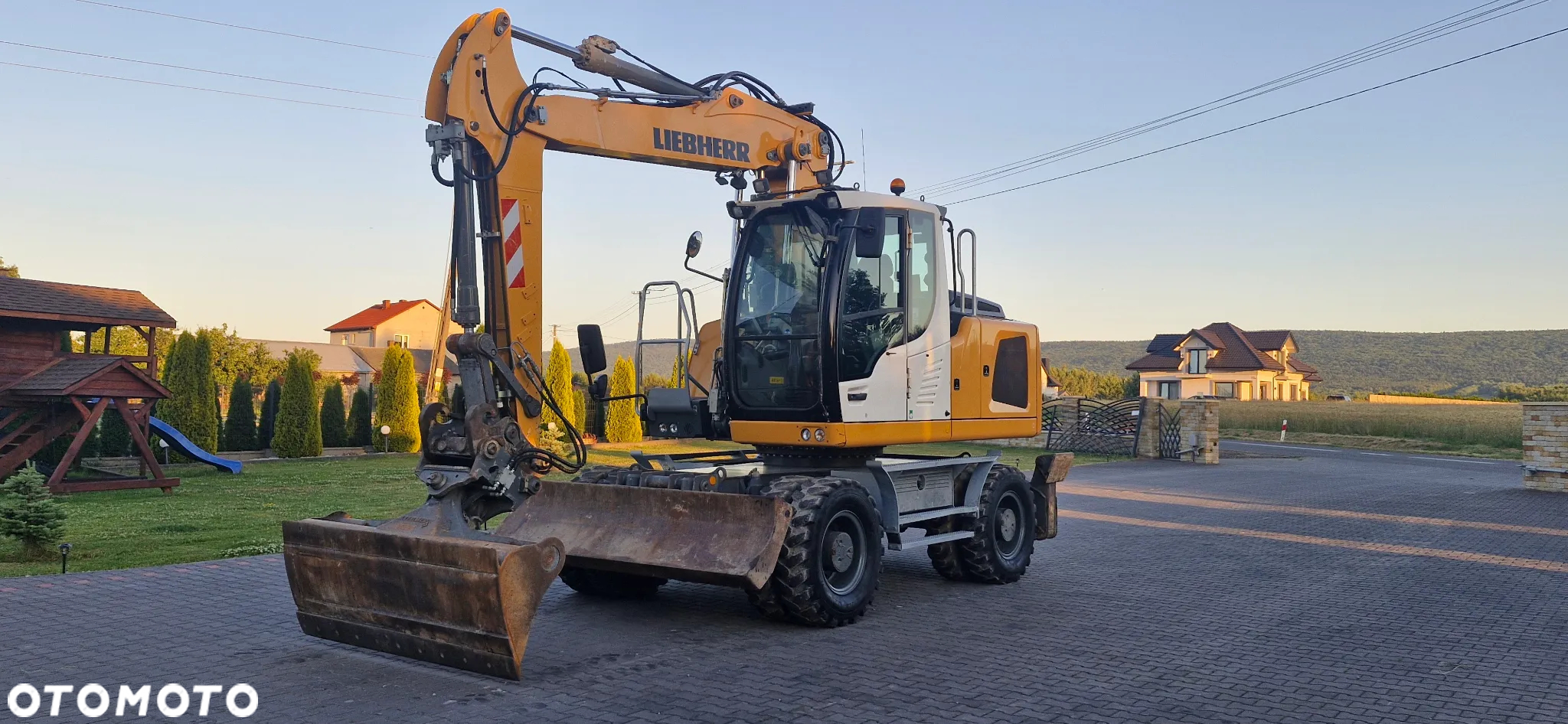 Liebherr A914/ Maszyna sprowadzona/ Super Stan/ Klima/ - 3
