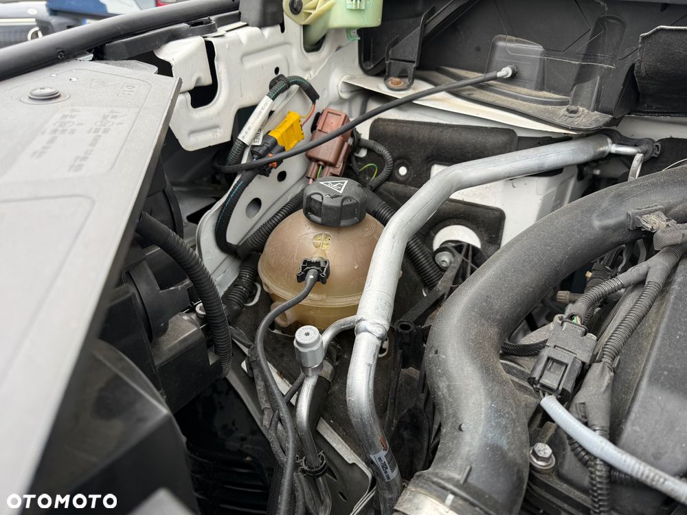 DS Automobiles DS 7 Crossback - 23